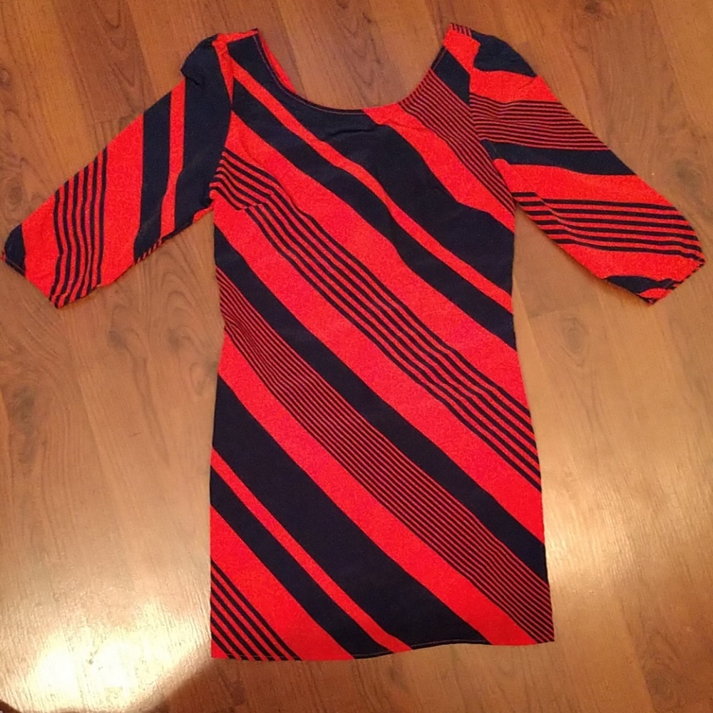 Boutique long sleeve dress